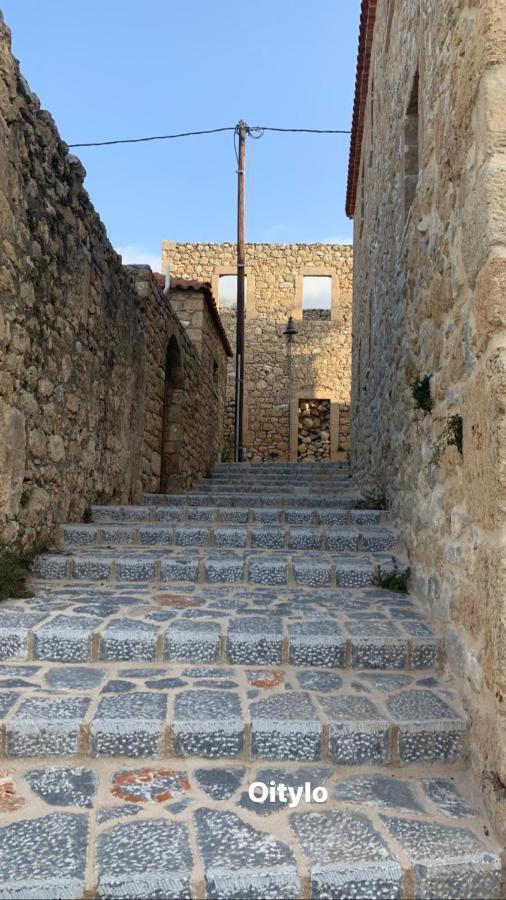 Vetilios Lithos Boutique Hotel Néon Oítilon エクステリア 写真