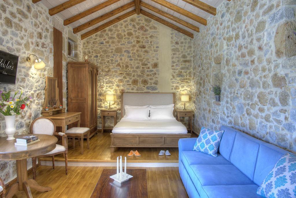 Vetilios Lithos Boutique Hotel Néon Oítilon エクステリア 写真
